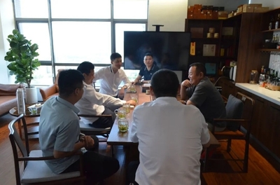 呂煥志會(huì)長(zhǎng)走訪考察嘉善徽商企業(yè) 助力餐飲企業(yè)管理升級(jí)